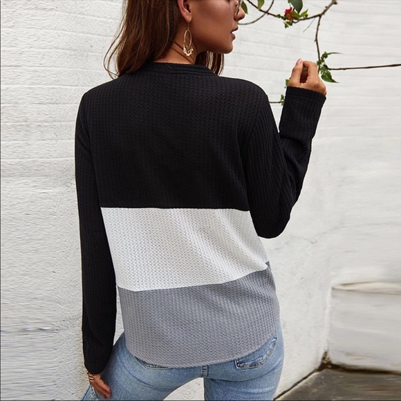 Super Cute Autumn 🍂 Shirt - Picture 3 of 4